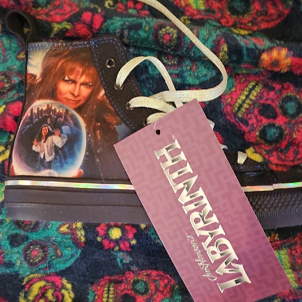 Labyrinth Sneakers. BNWT, 7